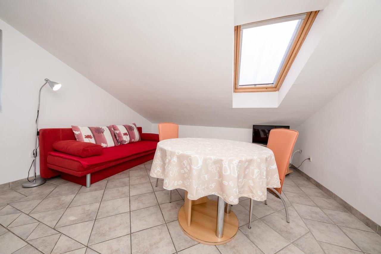Apartment Padovan Banjol